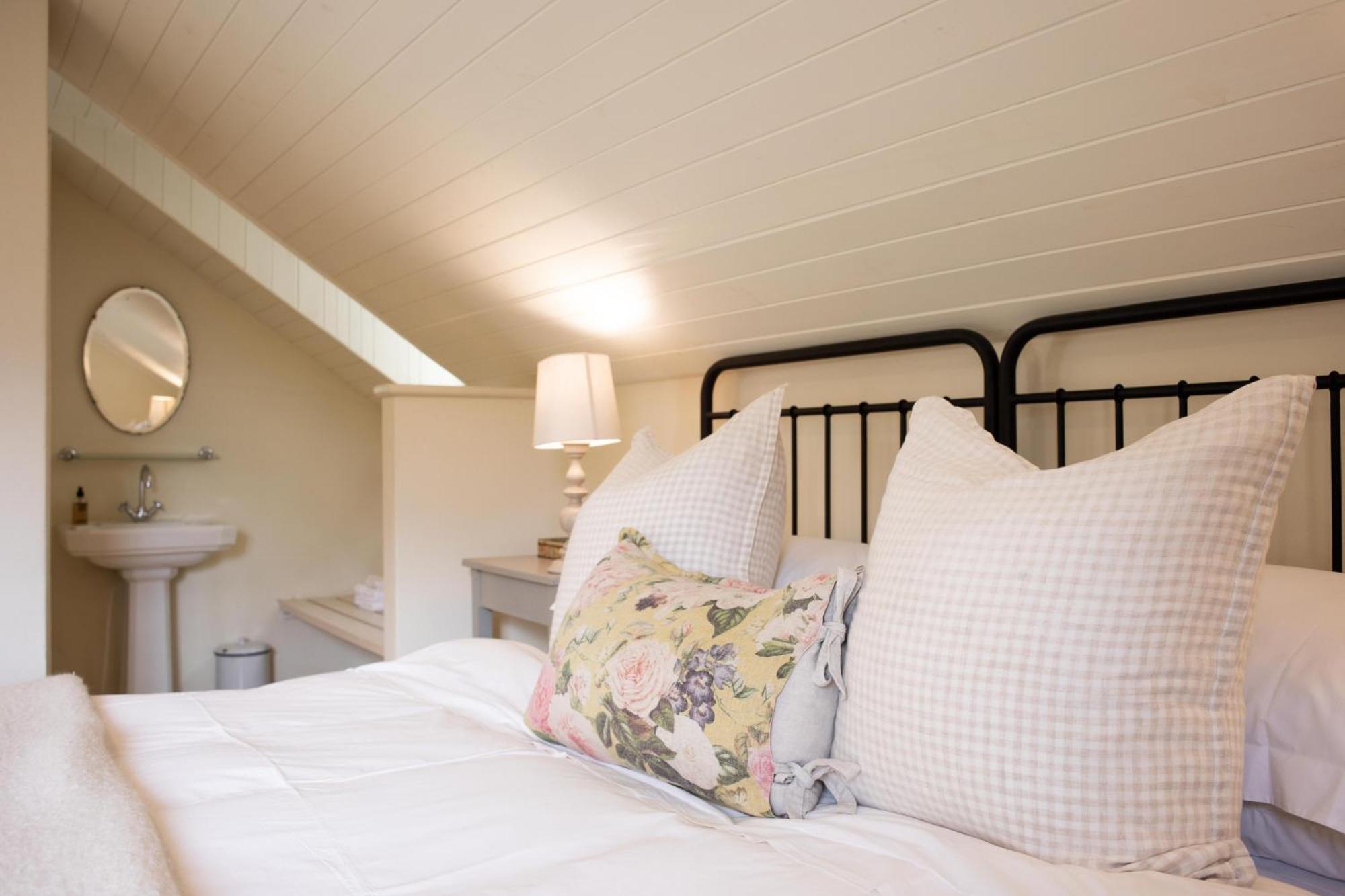 Prince Albert Country Stay Rum bild